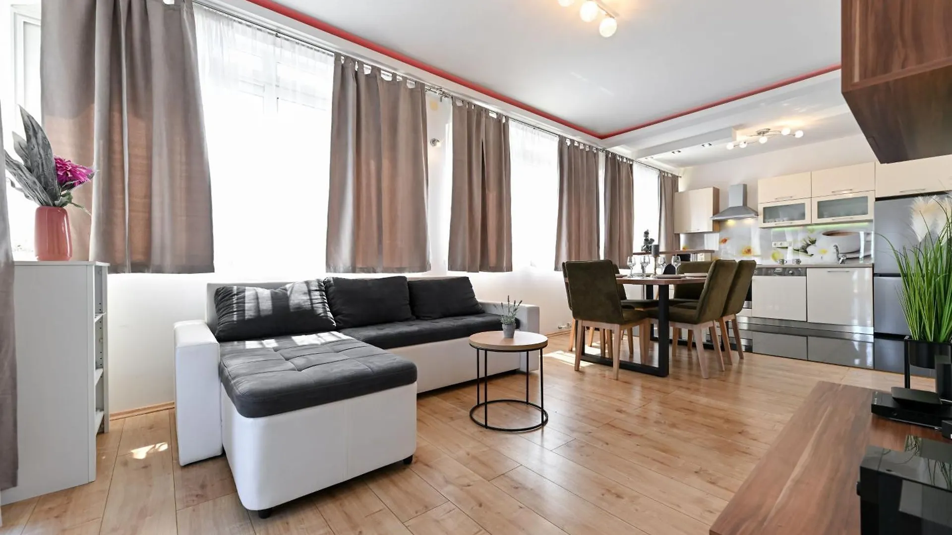 別荘 Charmantes Ferienhaus In Donje Rastane